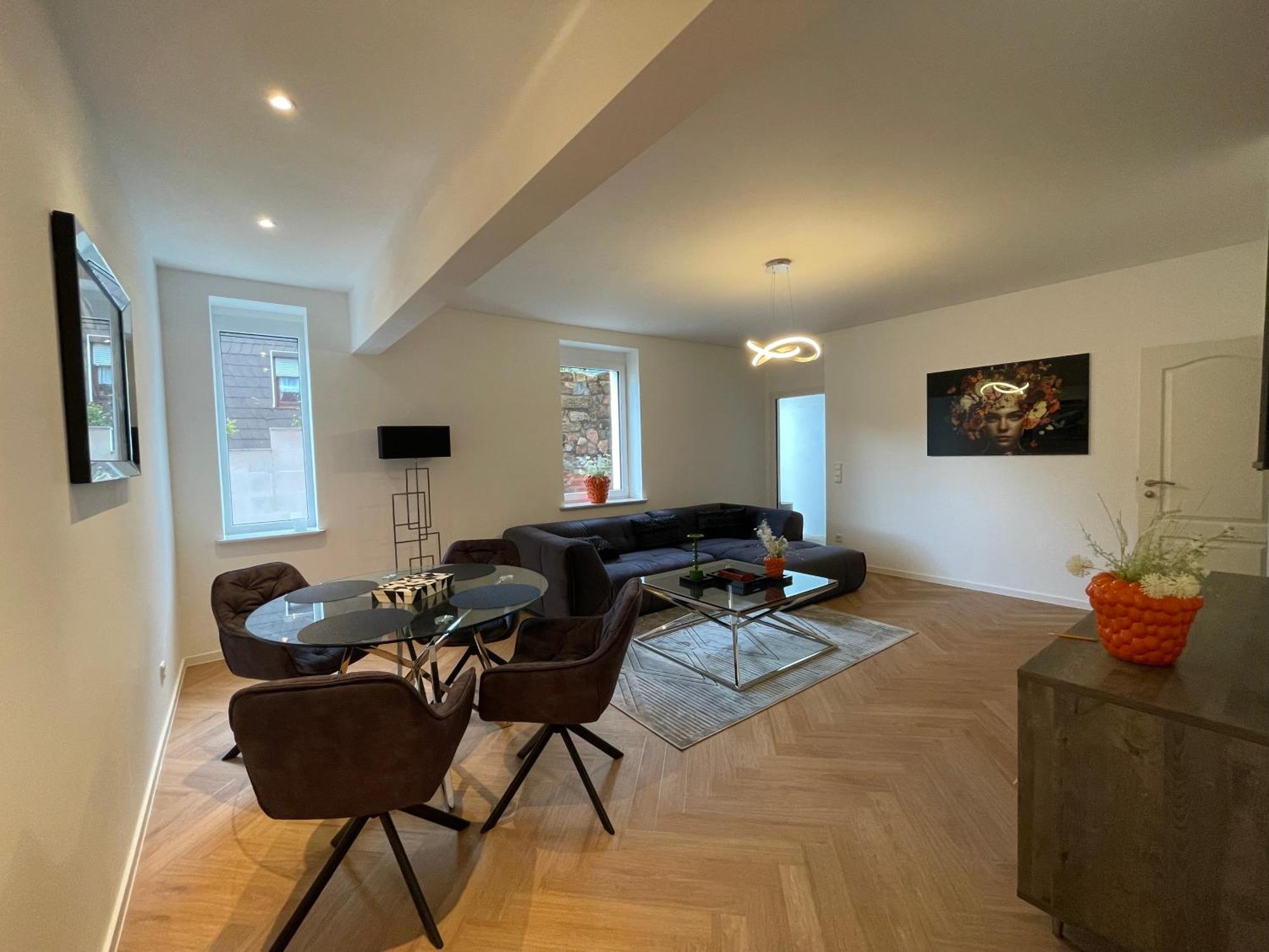 Luxurioese Ferienwohnung Mit Wellness Oase 萨尔堡 外观 照片