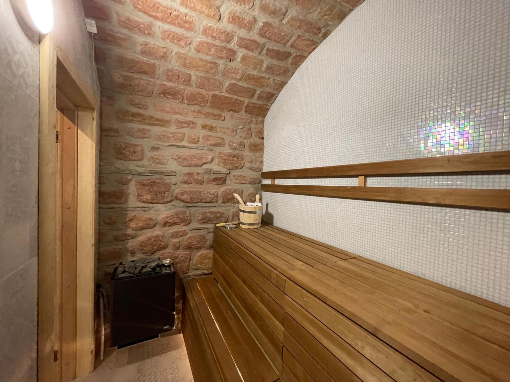 Luxurioese Ferienwohnung Mit Wellness Oase 萨尔堡 外观 照片