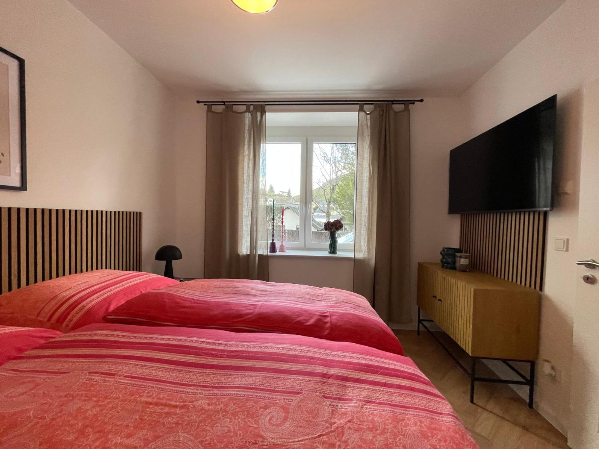 Luxurioese Ferienwohnung Mit Wellness Oase 萨尔堡 外观 照片